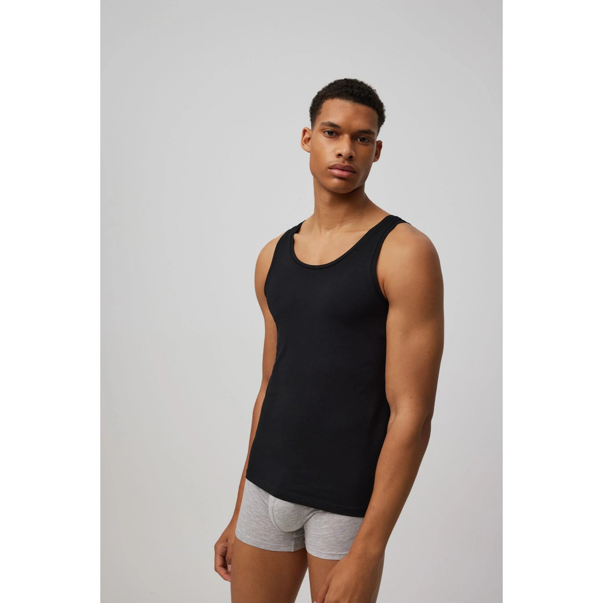 Canotta in cotone nero