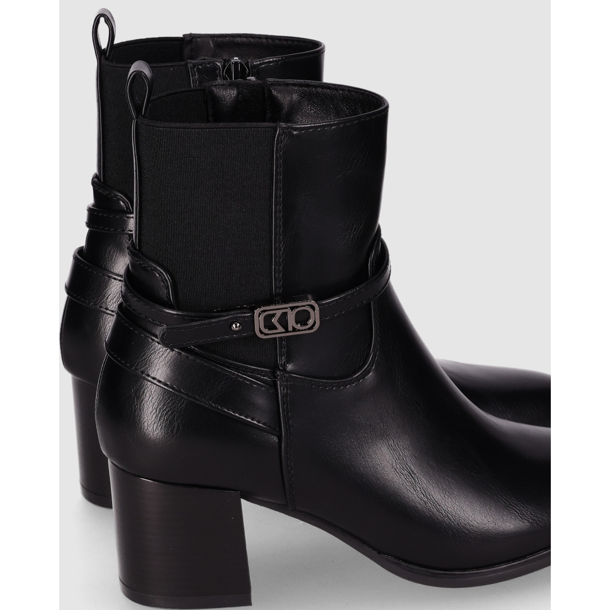 Botines de Piel Sintética - Negro - Tacón: 6 cm
