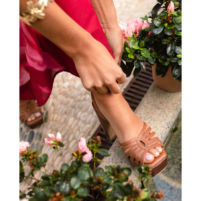 Sandalias de mujer con tacón y plataforma