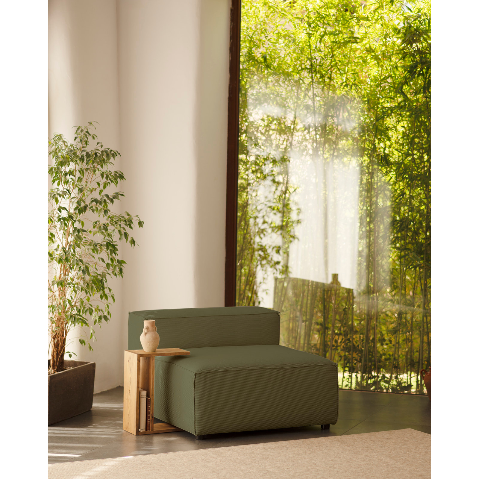 Fauteuil en velours côtelé couleur vert de 110x90cm Hauteur: 70 Longueur: 110 Largeur: 90
