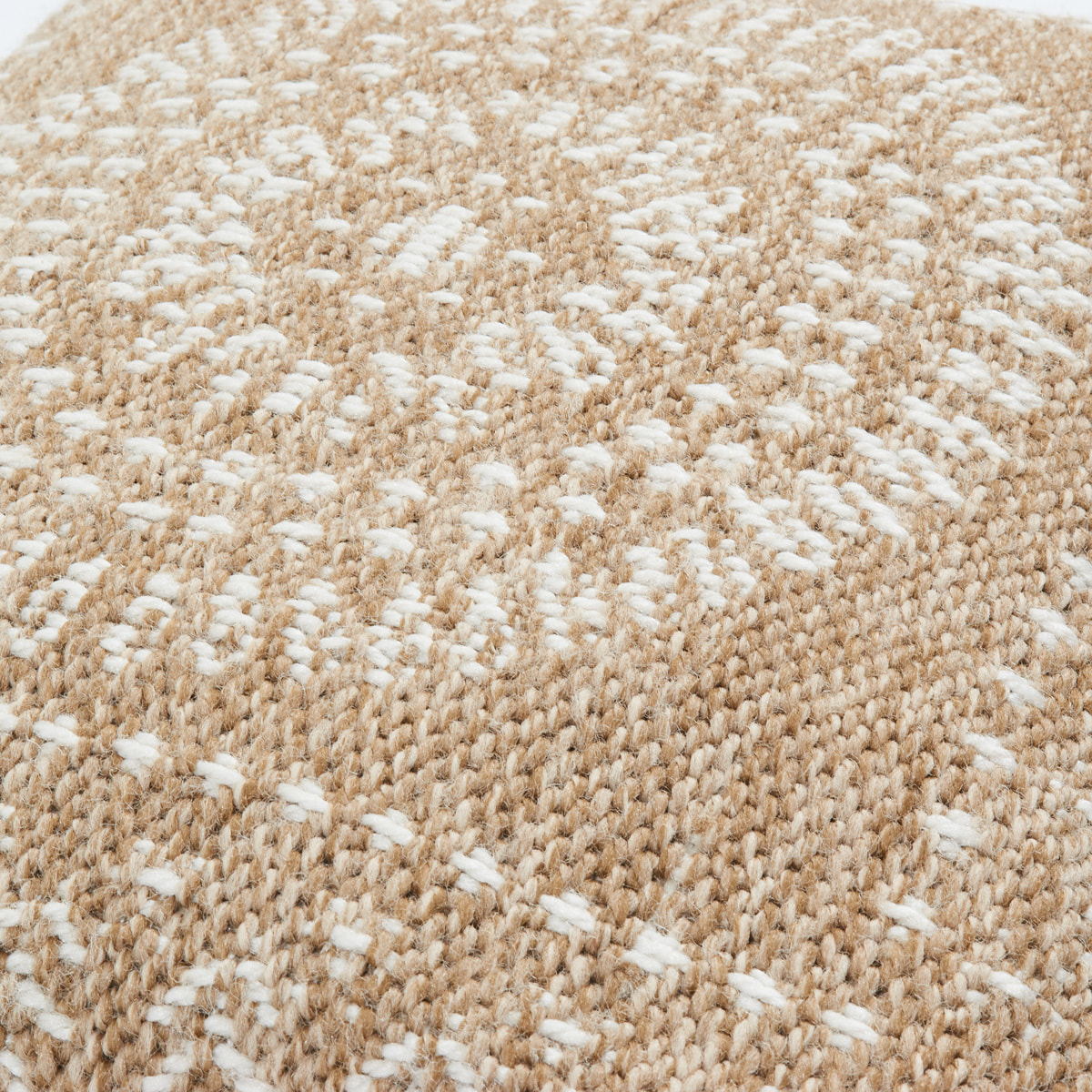 NATURE - Housse de coussin aspect jute motif mandala blanc 50x50