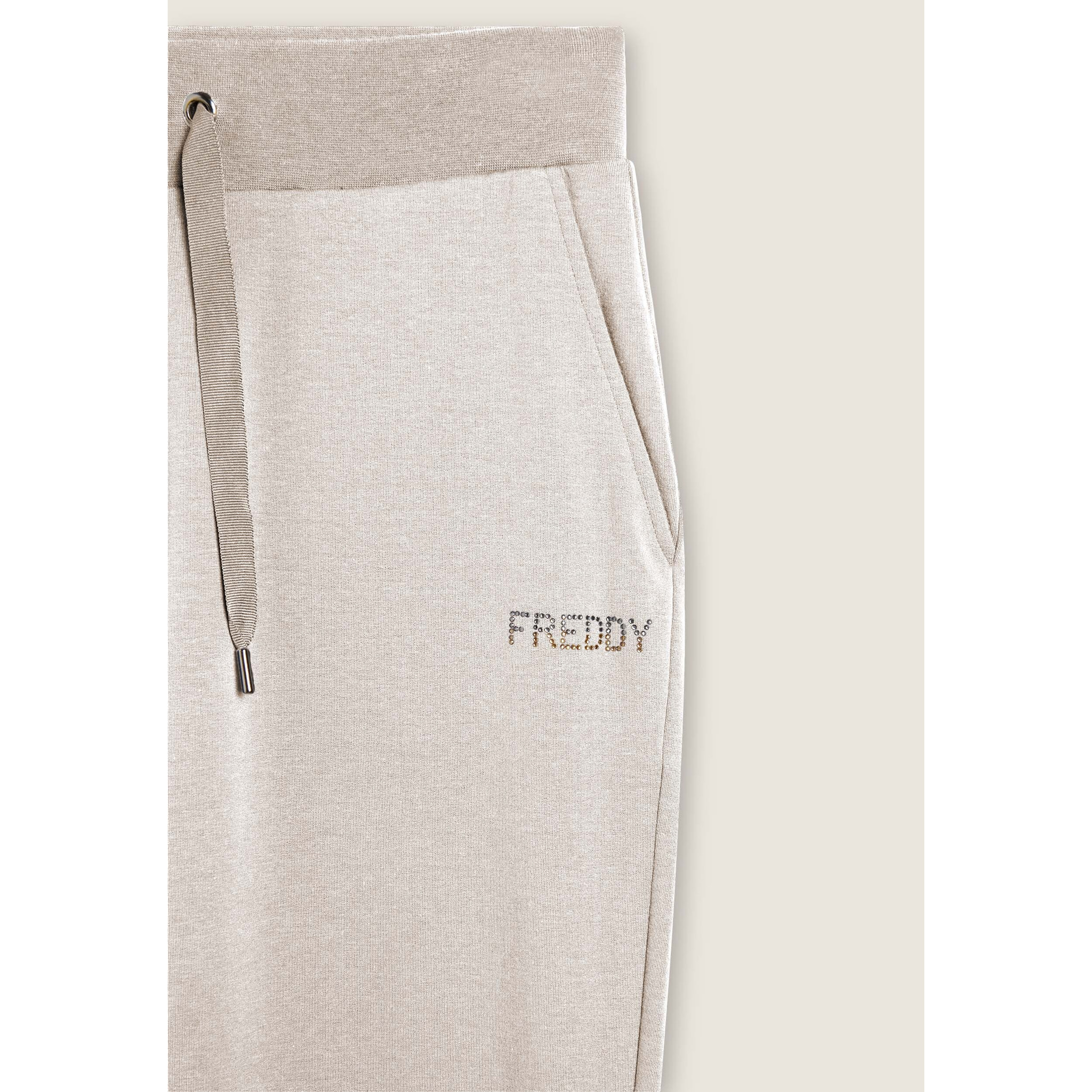 Pantaloni sportivi da donna con fondo dritto e logo strass