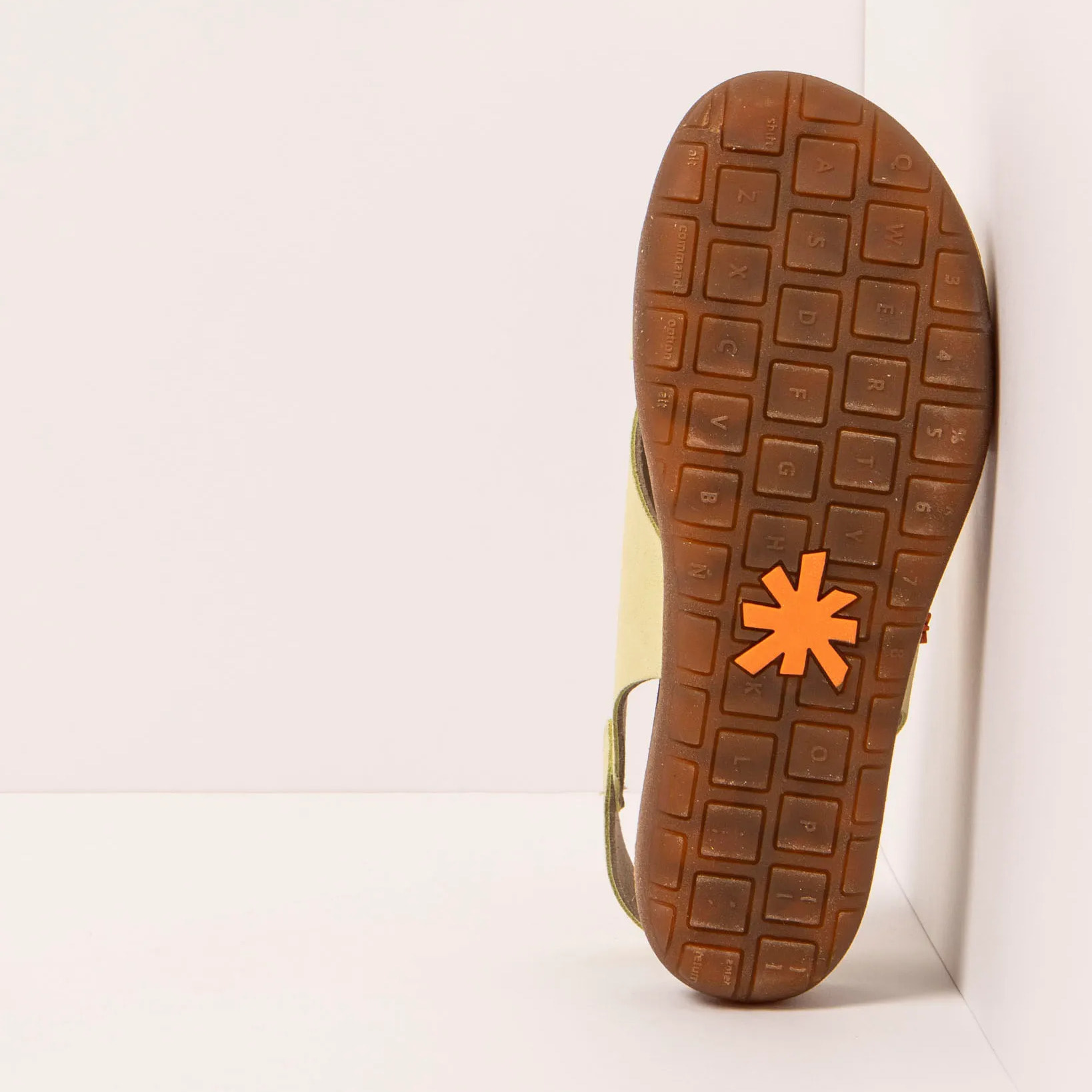 Sandalias 1710S SILK SUEDE LIMA/ RHODES color Lima