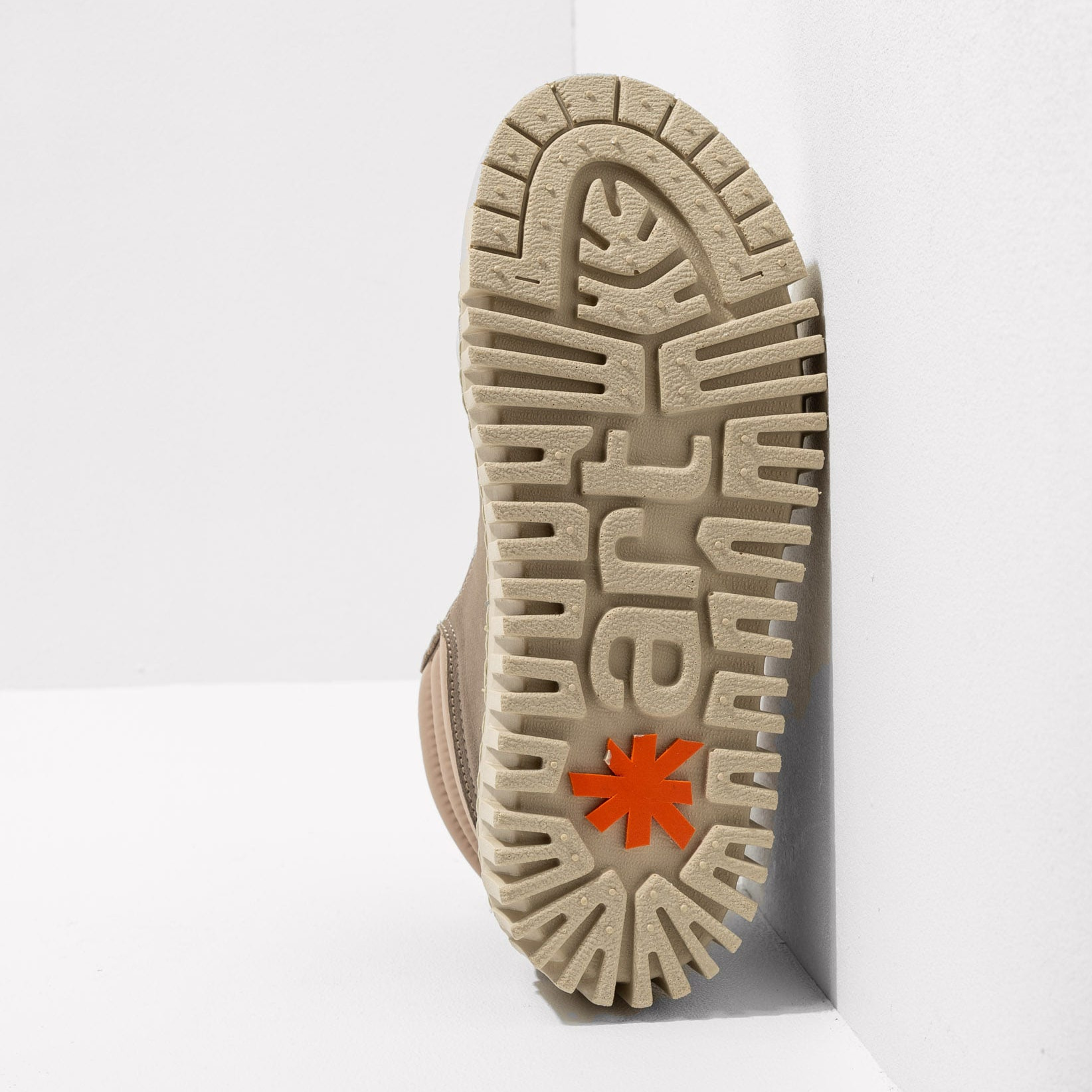 Botines 1532 NOBUCK-W SESAME/BRIGHTON color Sesame
