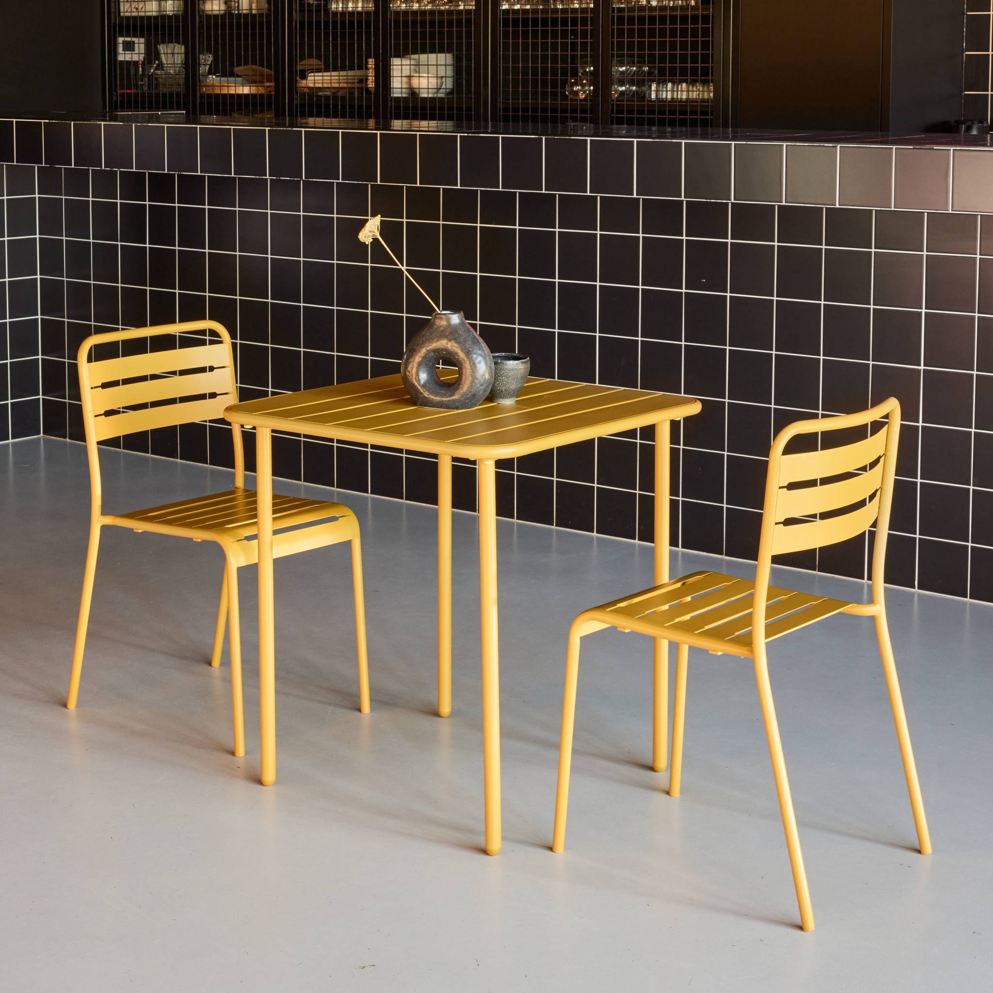 Table de jardin métal + 2 assises AMÉLIA