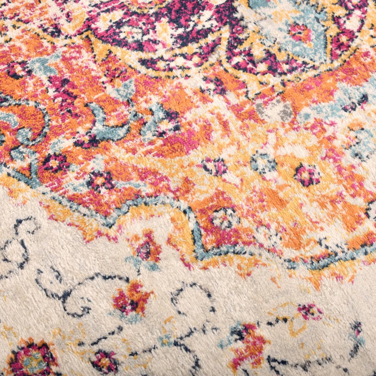 Tapis Lavu motif médaillon traditionnel oriental