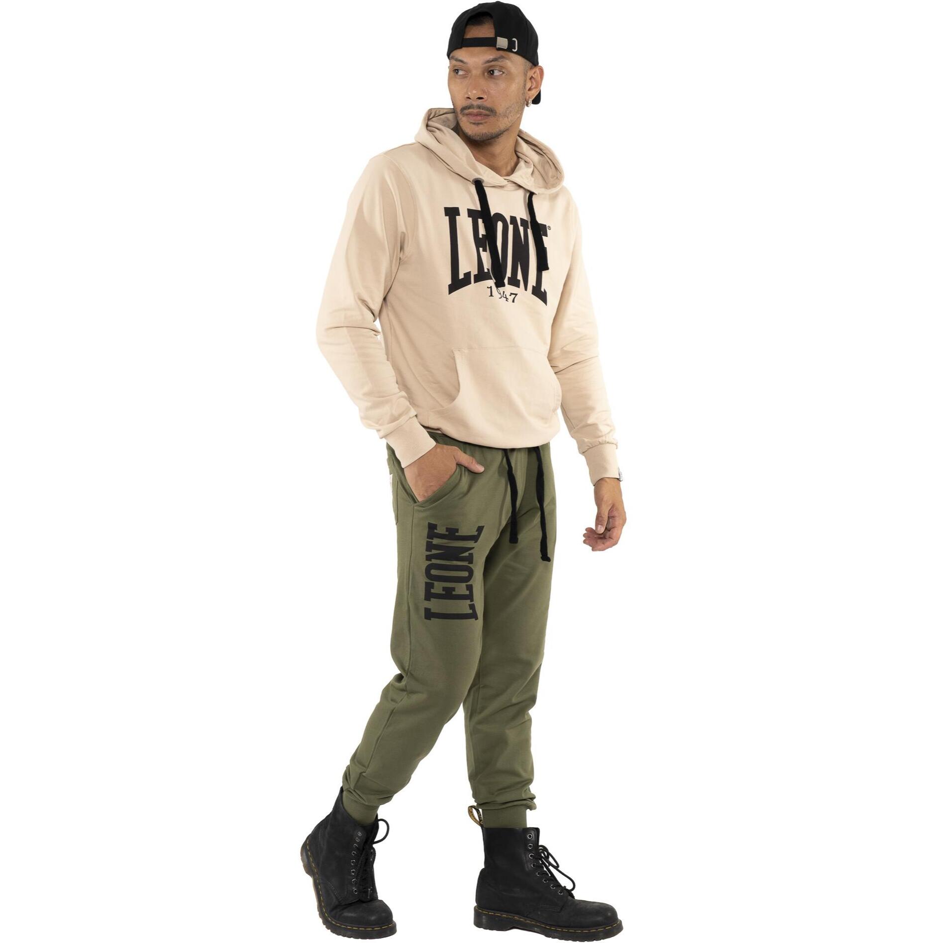 Pantalón de deporte de invierno para hombre con puño y gran logo 'Basic'