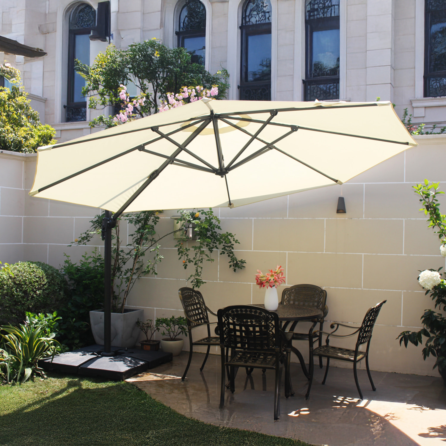 Parasol déporté et rotatif Ø 3,5 m écru TARGA