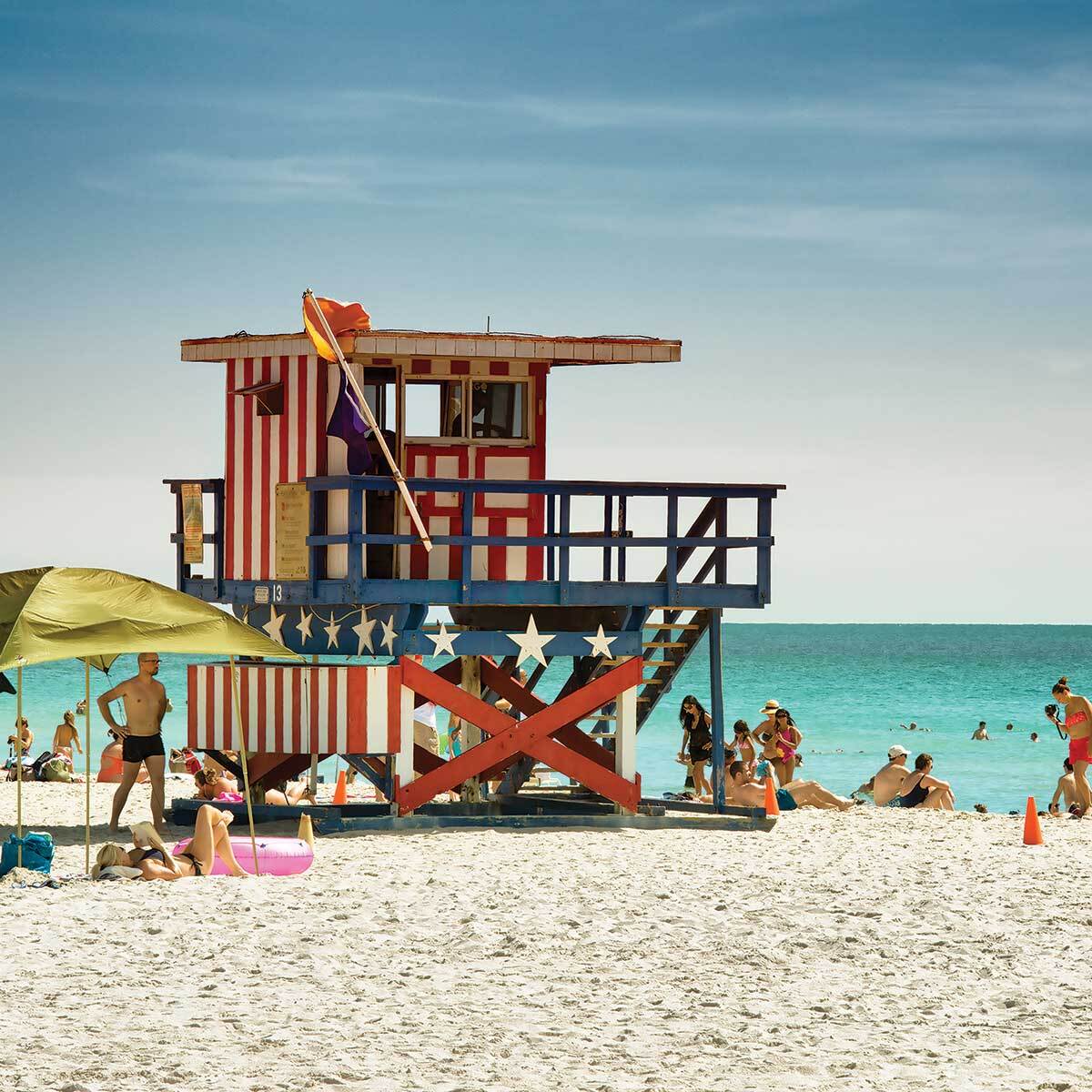 Affiche america south beach Affiche + cadre en bois - Noir