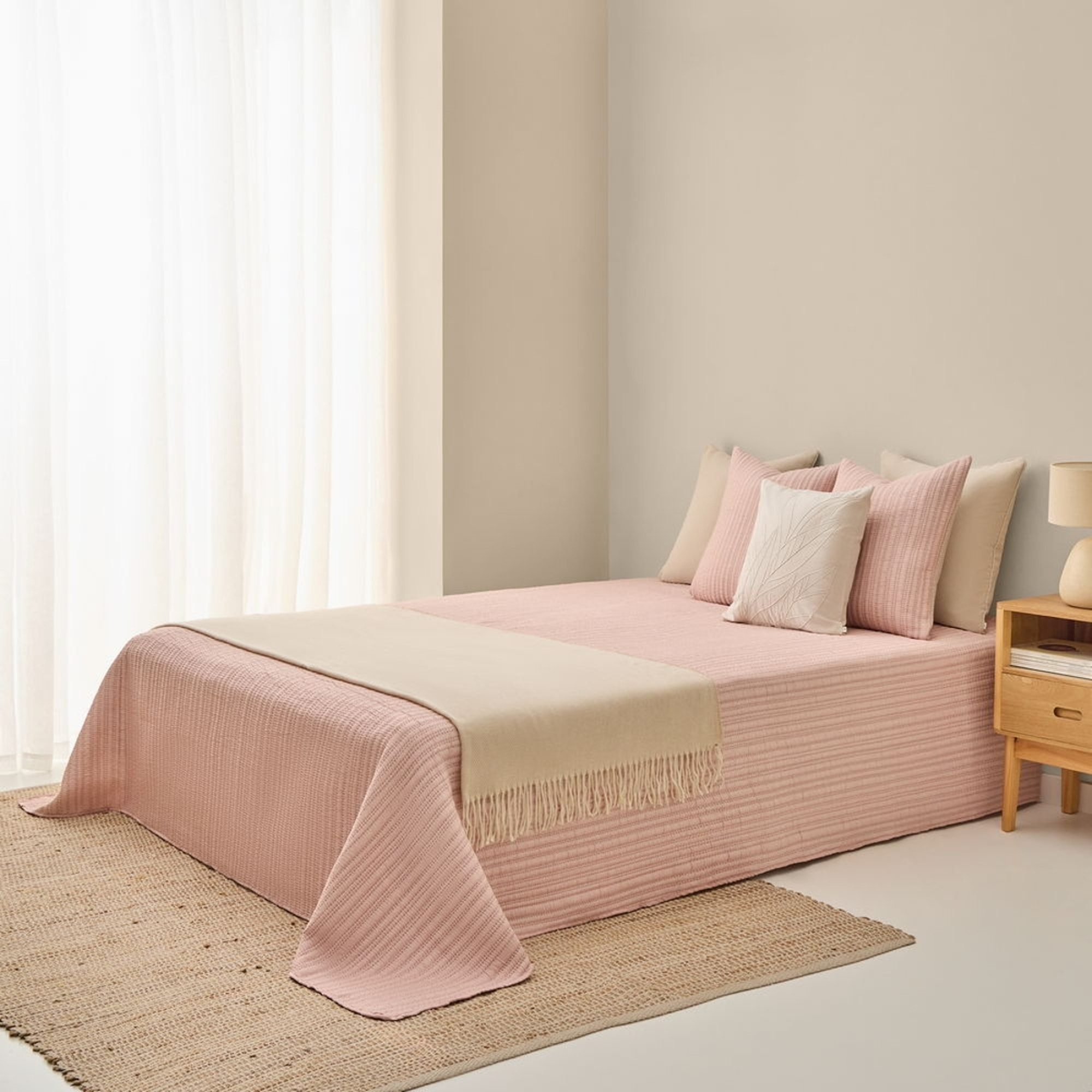 Colcha bicolor acolchada Licheri color rosa Algodón y poliéster