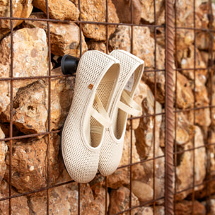 Zapatos con tacón N694R NAPPA PERFORADA ROSSO/ ALMA color Rosso