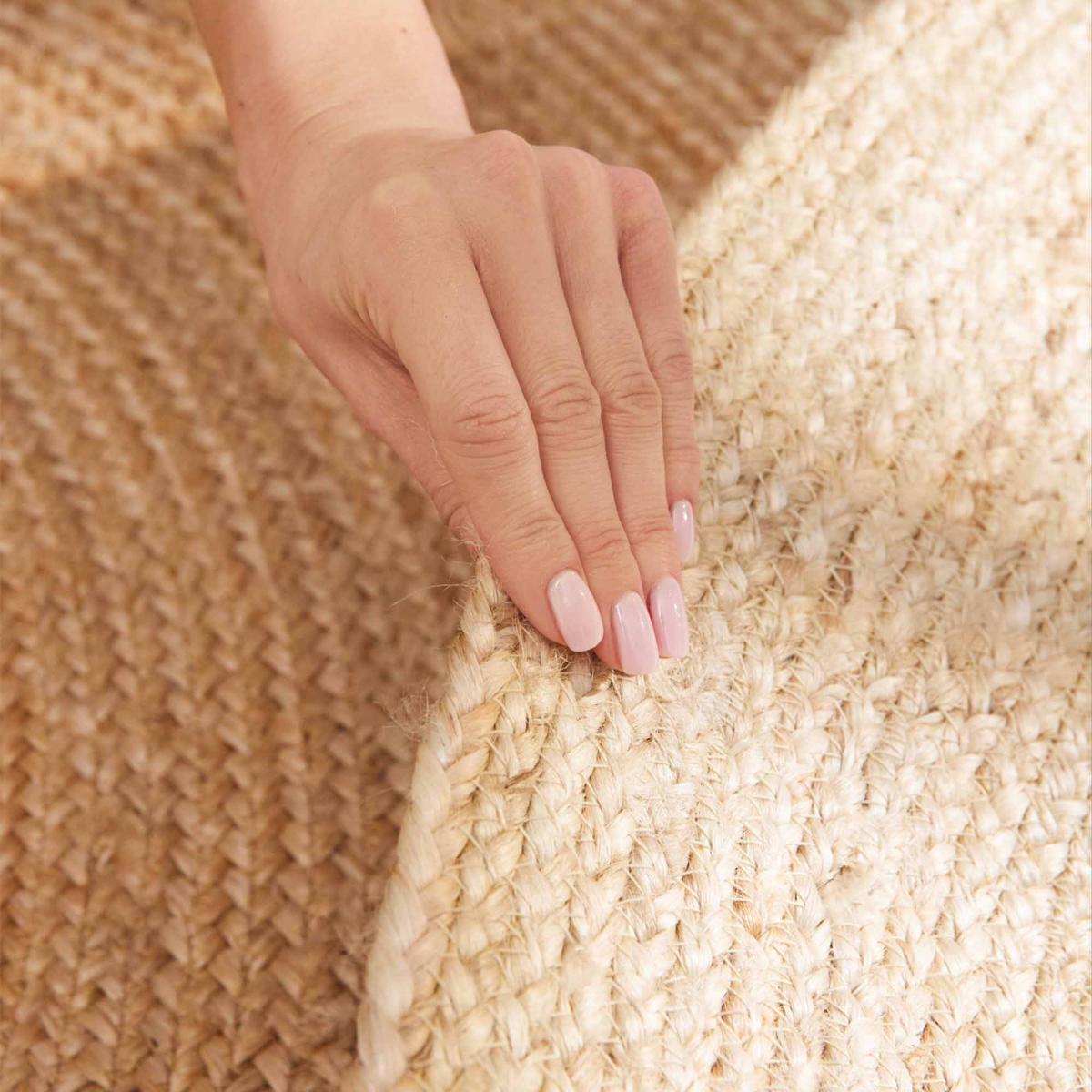 Tapis rond, motif simple authentique, voxa, jute tissé à la main