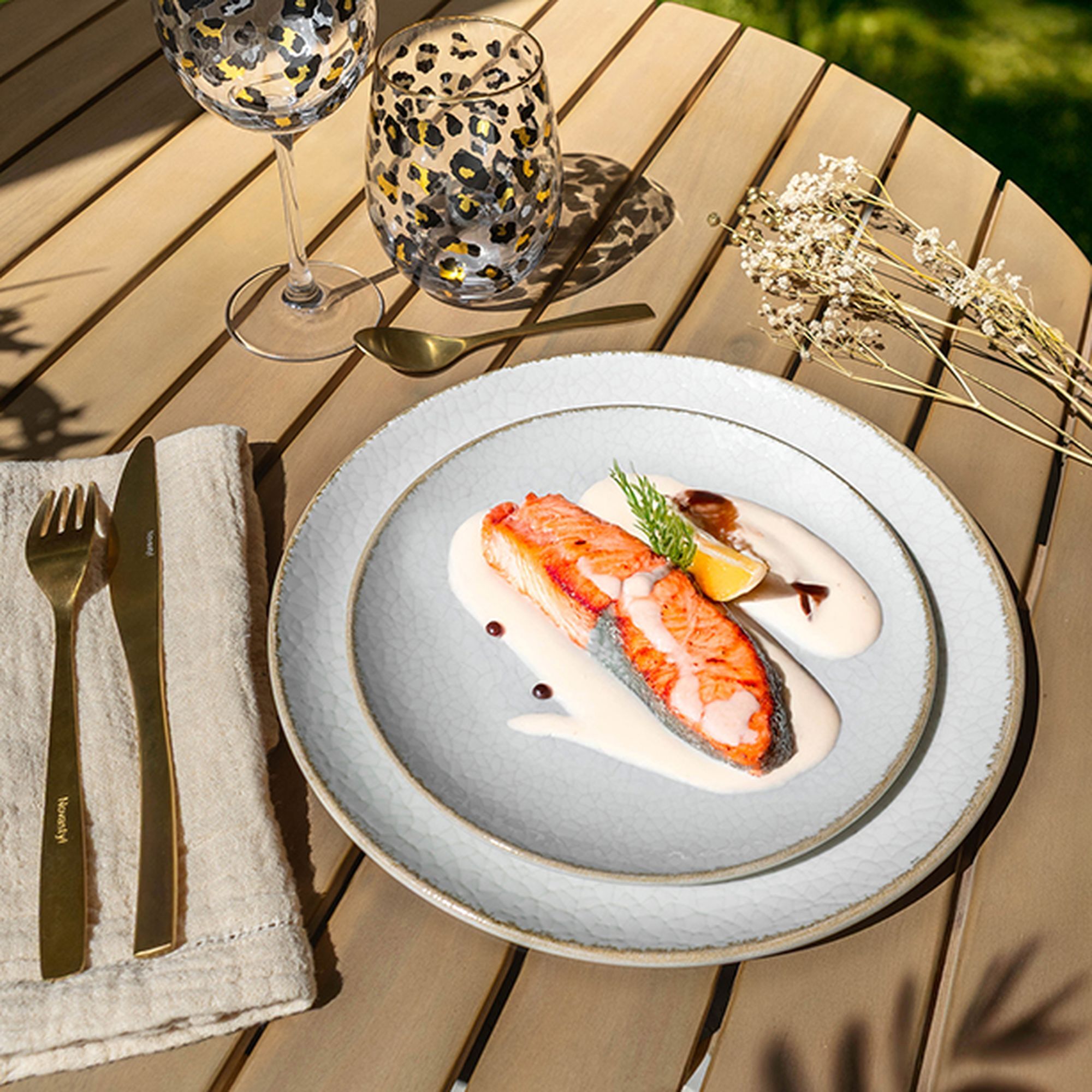 Lot de 6 assiettes plates en porcelaine blanche et liseré beige 27cm NUANCE