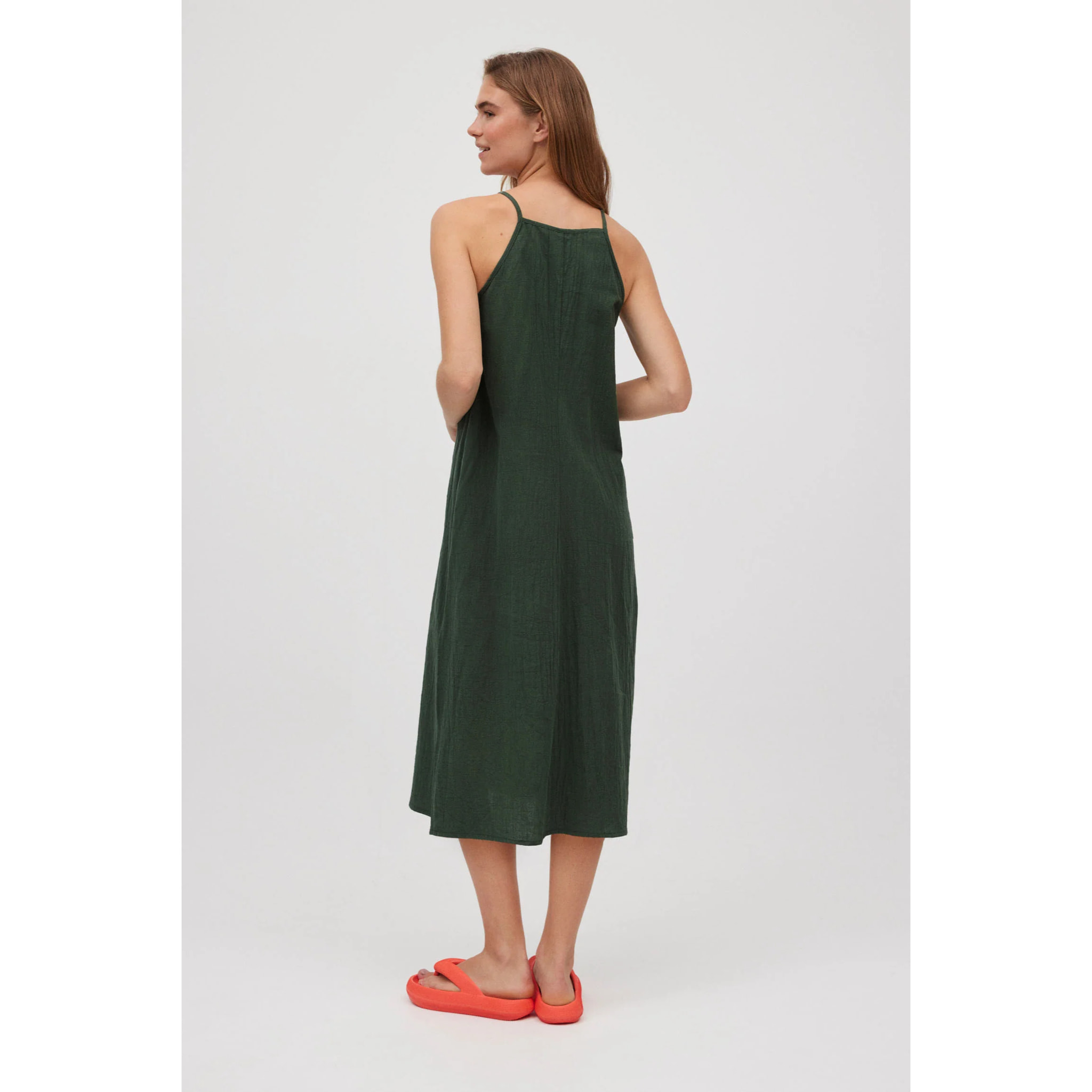 Abito midi verde senza spalline