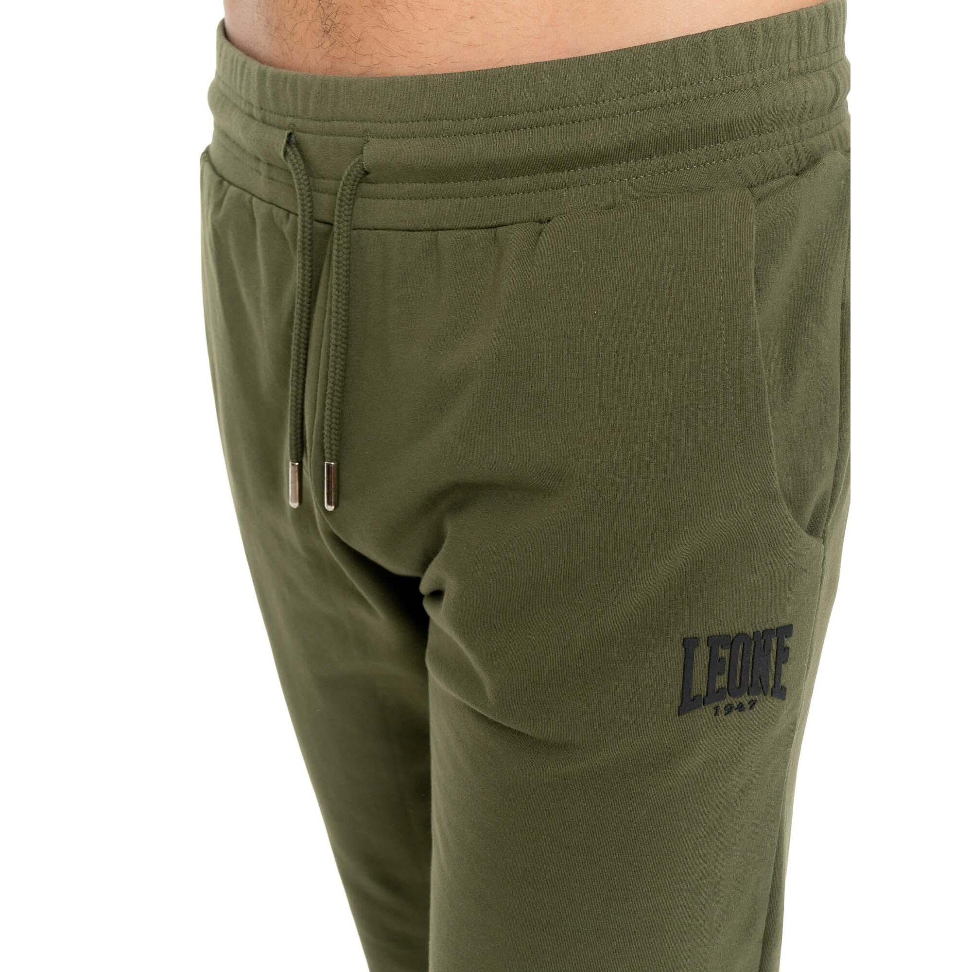 Pantalón de deporte de invierno para hombre sin puños con pequeño logo "Basic"