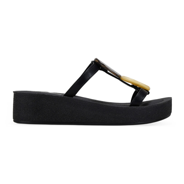 Sandalias de cuña negras con piedras