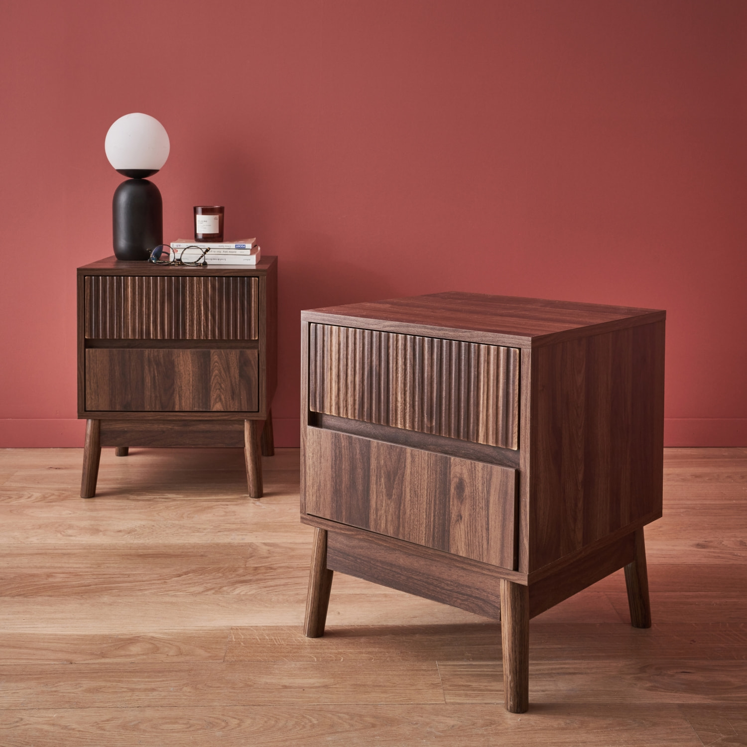 Tables de chevet décor bois 2 tiroirs (lot de 2) LINEAR