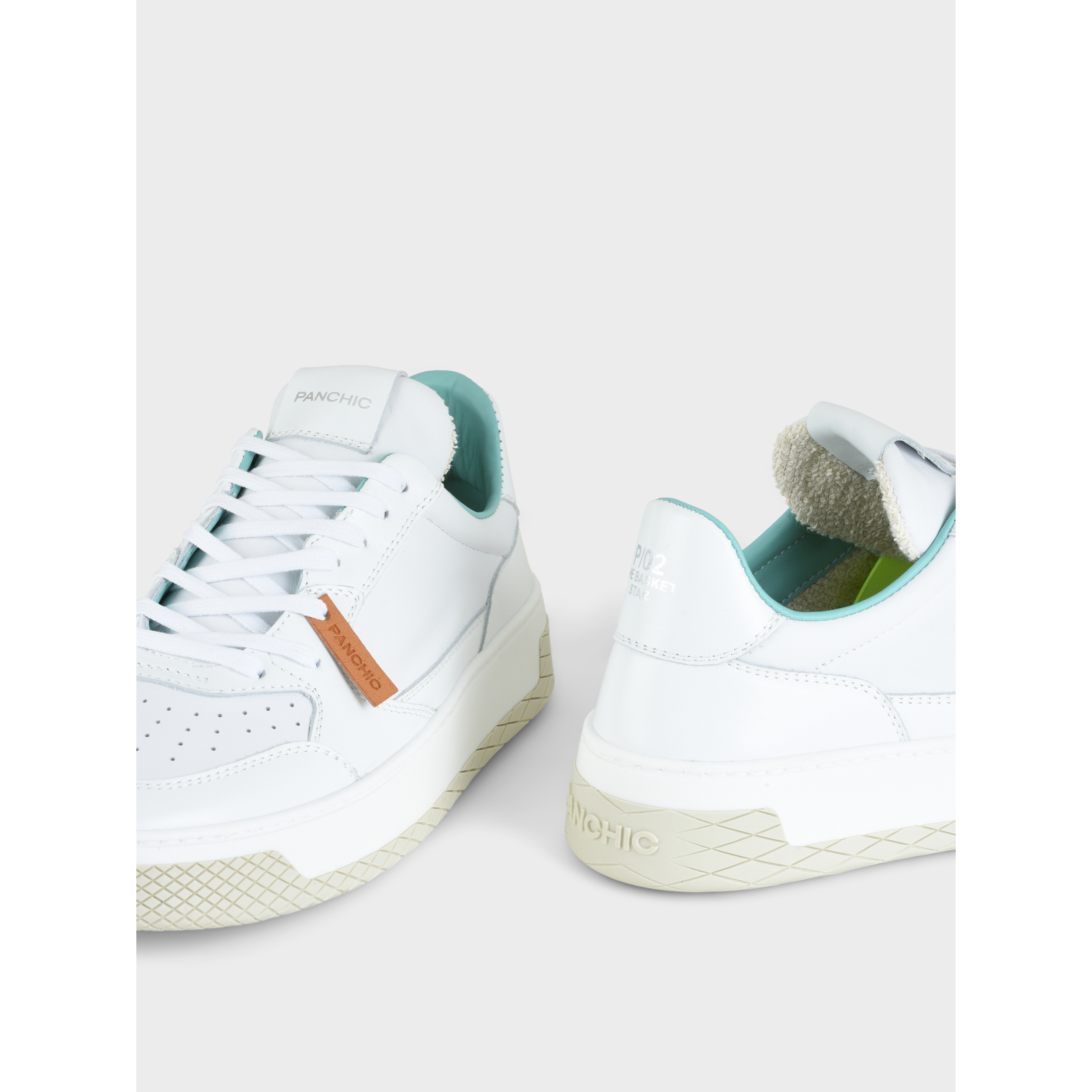 SNEAKER LOW P02 UOMO IN PELLE BIANCO