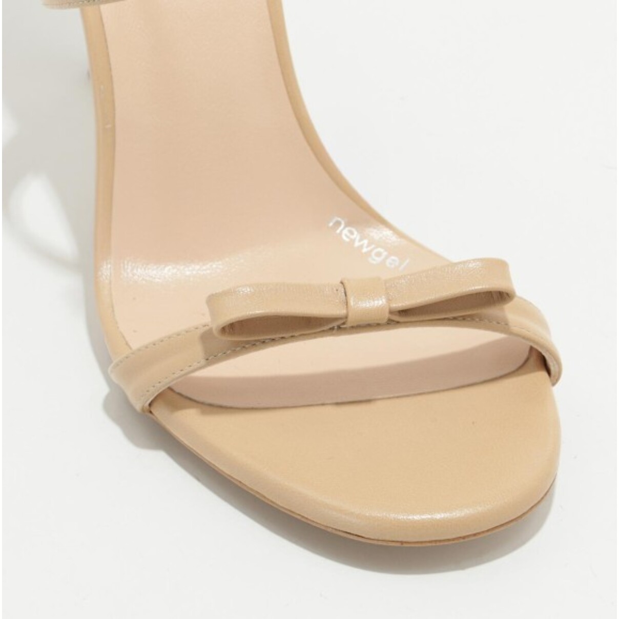SANDALIAS BEIGE ELAR