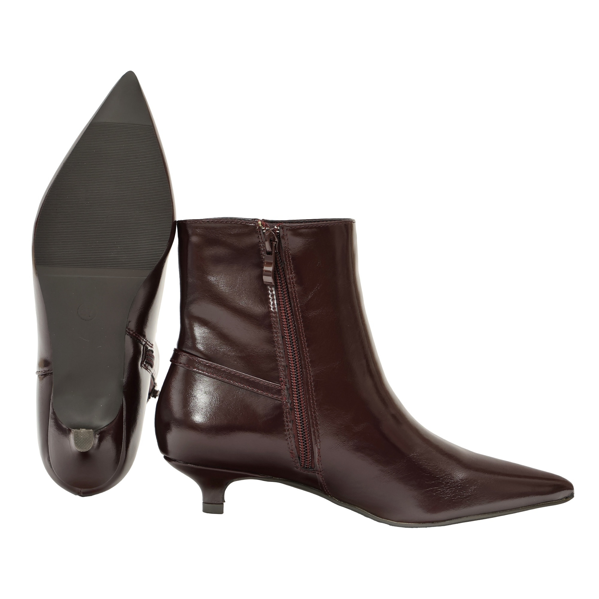 Tronchetto in simil pelle con tacco basso