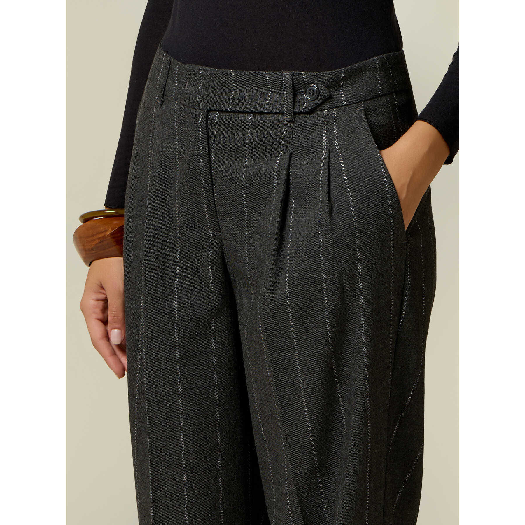 Oltre - Pantaloni carrot in flanella gessata - Grigio