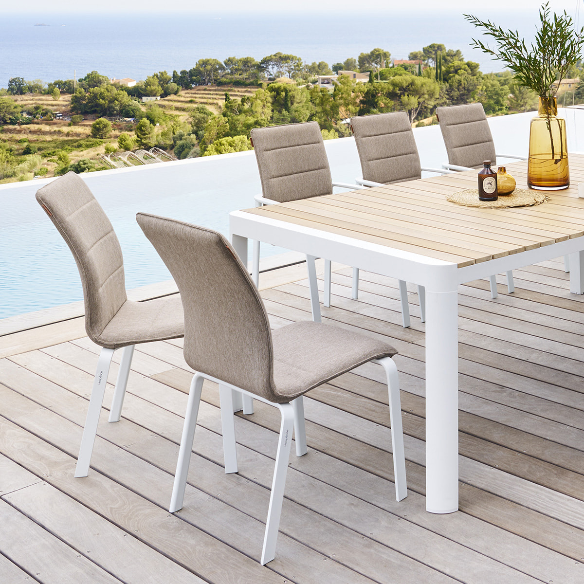 Chaise de jardin empilable Diese Badiane & Blanc