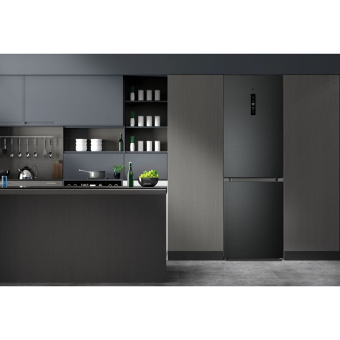 Réfrigérateur combiné ESSENTIELB ERCVE185-60hin1