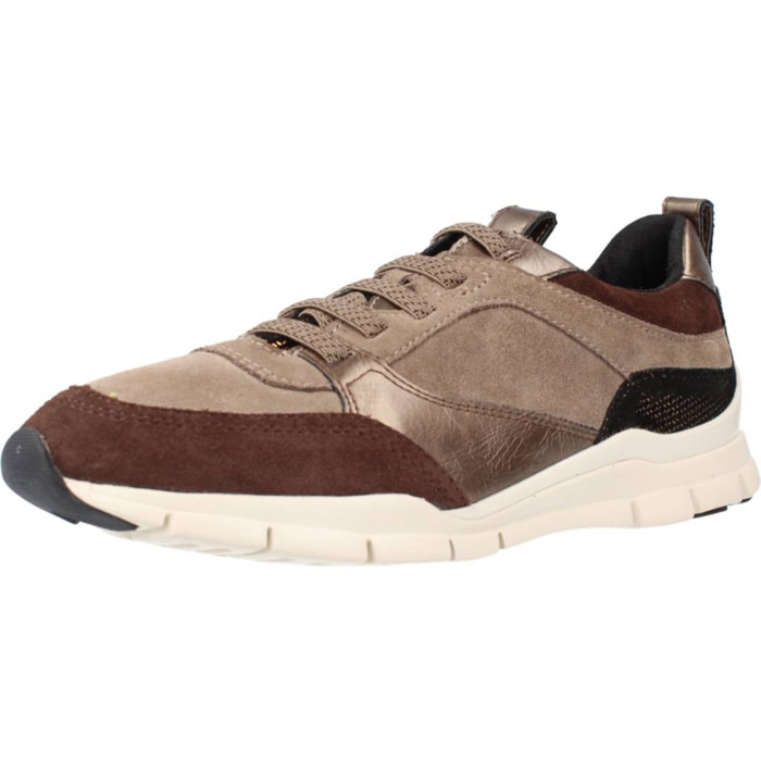 Sneakers de  Mujer de la marca GEOX  modelo D SUKIE B MARRON