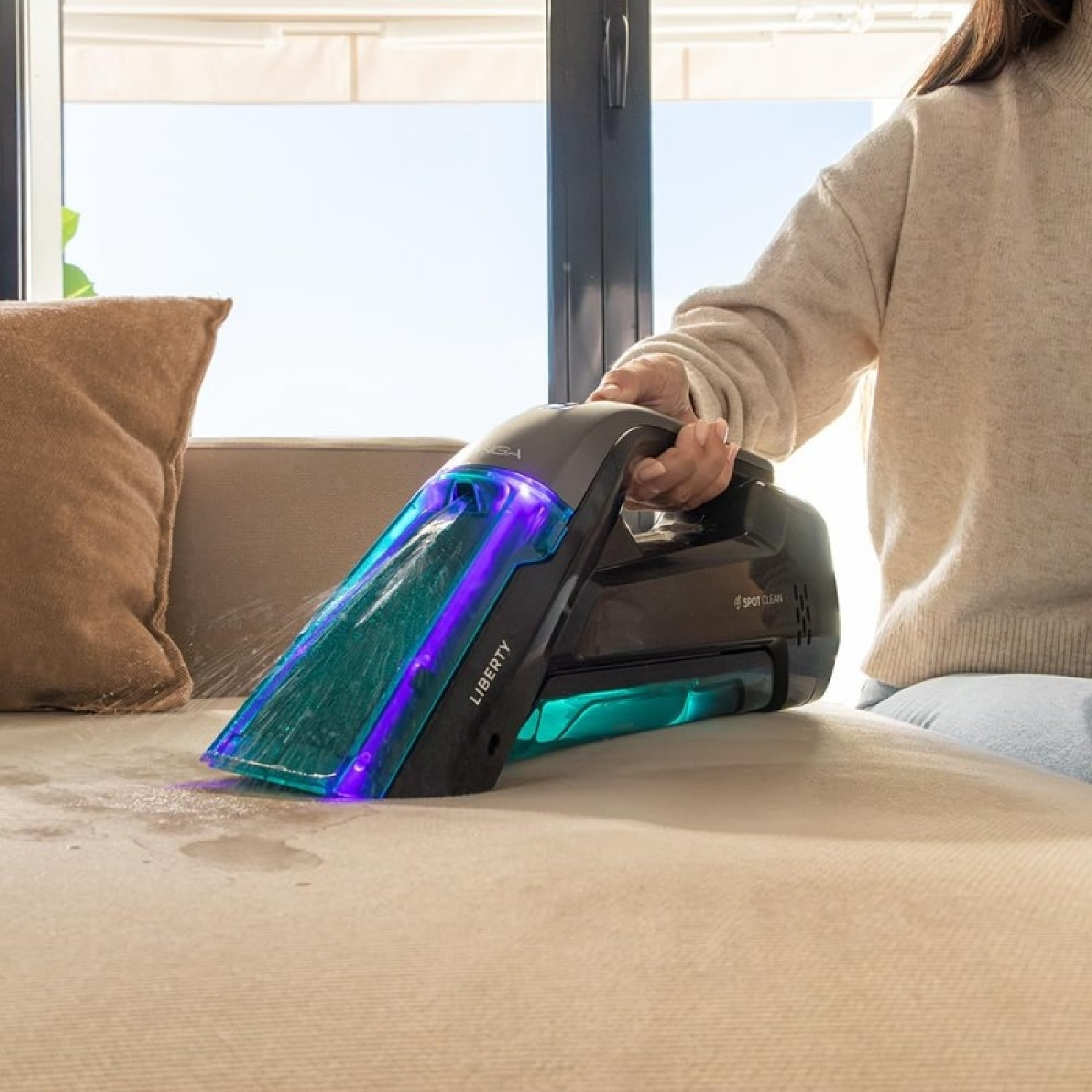 Aspirador de Tapicerías Conga Hand Carpet & Spot Clean 1500. 50 W, Spray de Agua