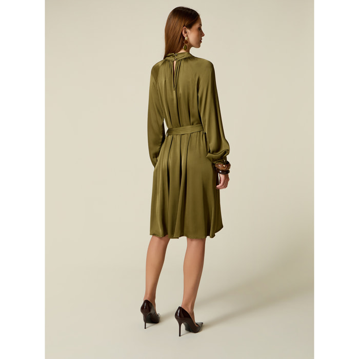 Oltre - Vestido de satén con fajín - Verde militare