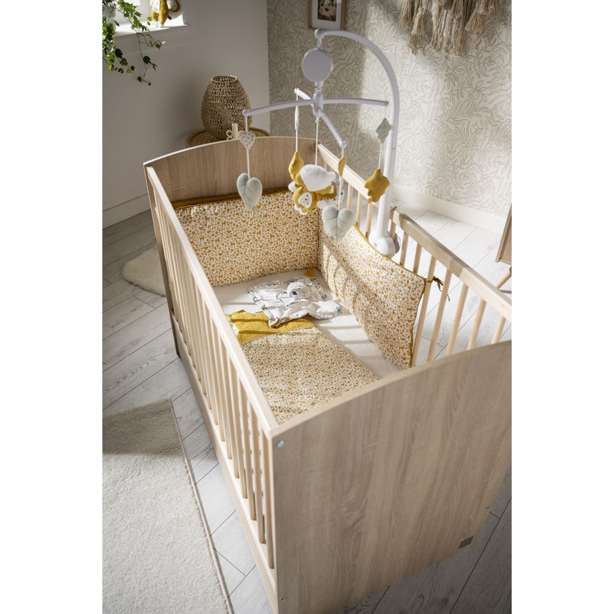 Chambre bébé complète Access, Lit 120x60 et Commode à langer - Chêne doré