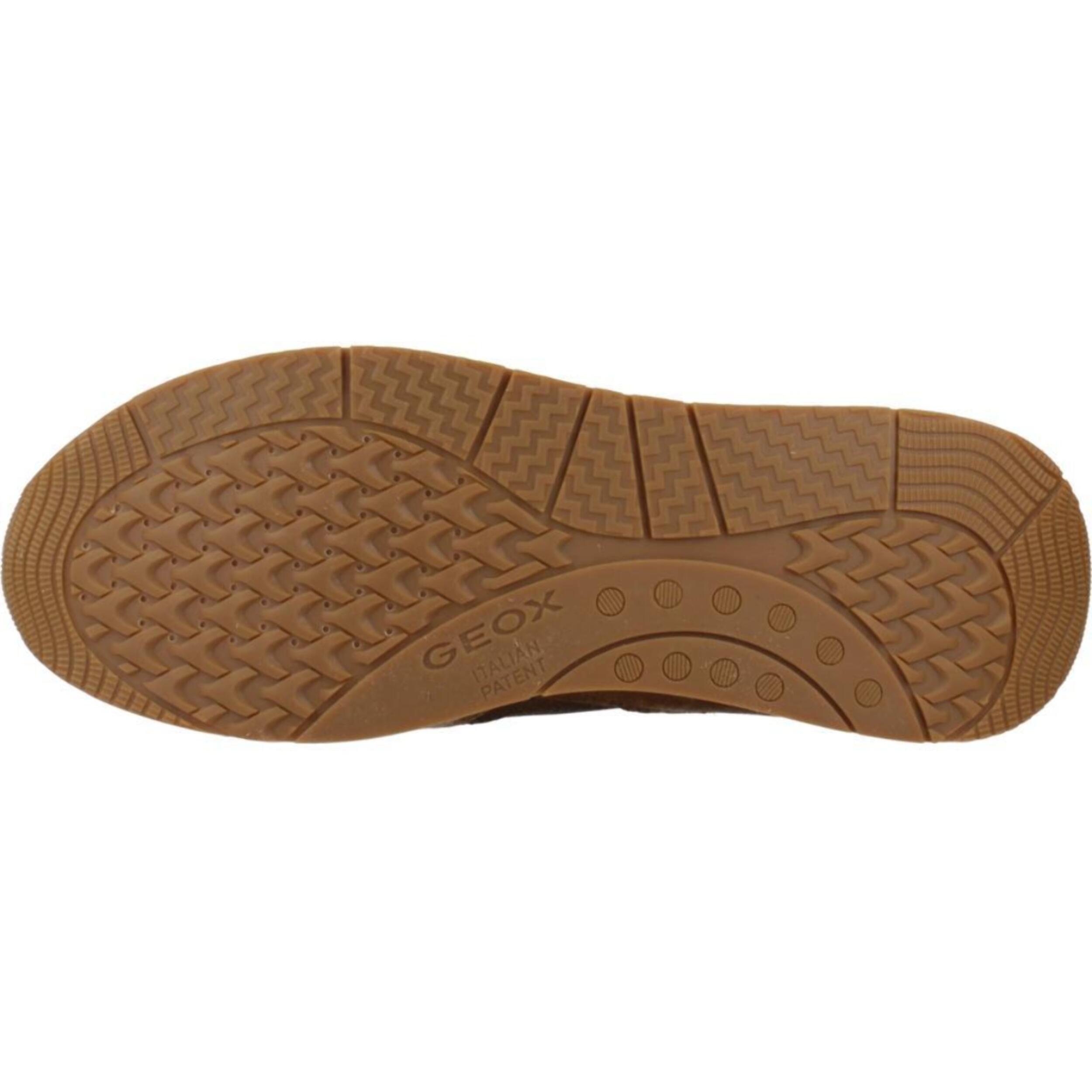 Sneakers de  Mujer de la marca GEOX  modelo D ILDE MARRON