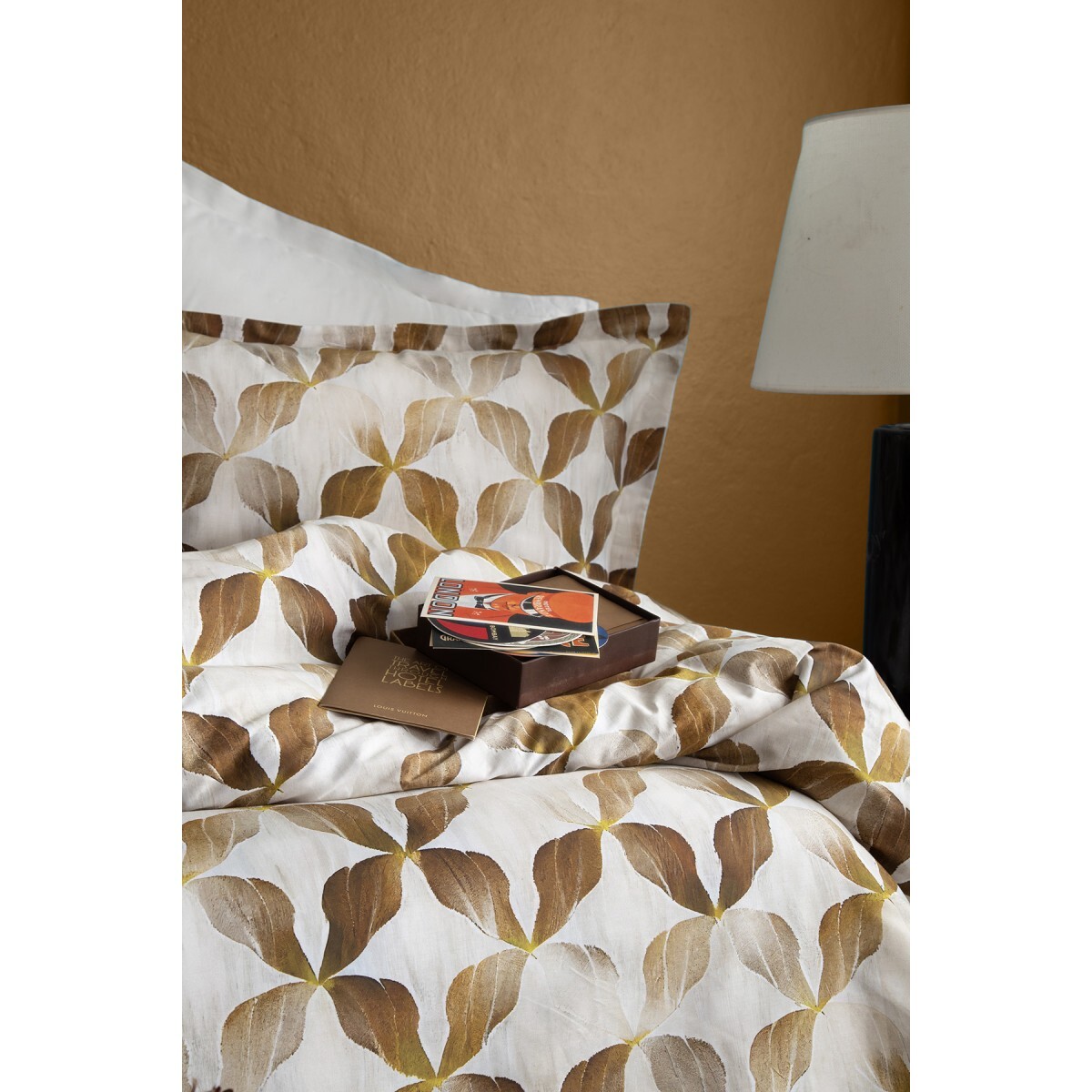 Parure housse de couette 240x220 cm et 2 taies d'oreiller 63x63cm satin de coton imprimé