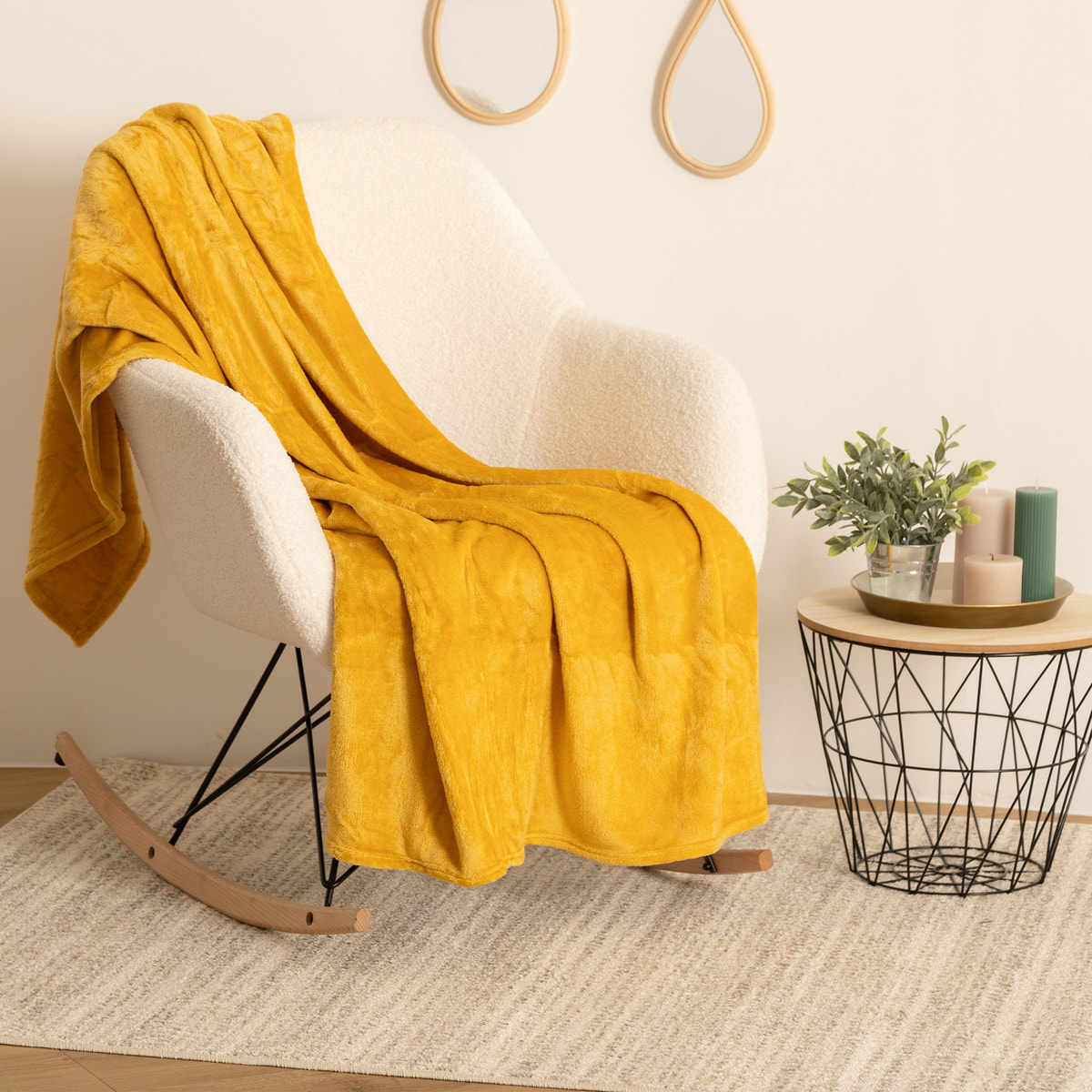 Plaid - flanelle - jaune ocre - 125x150 cm