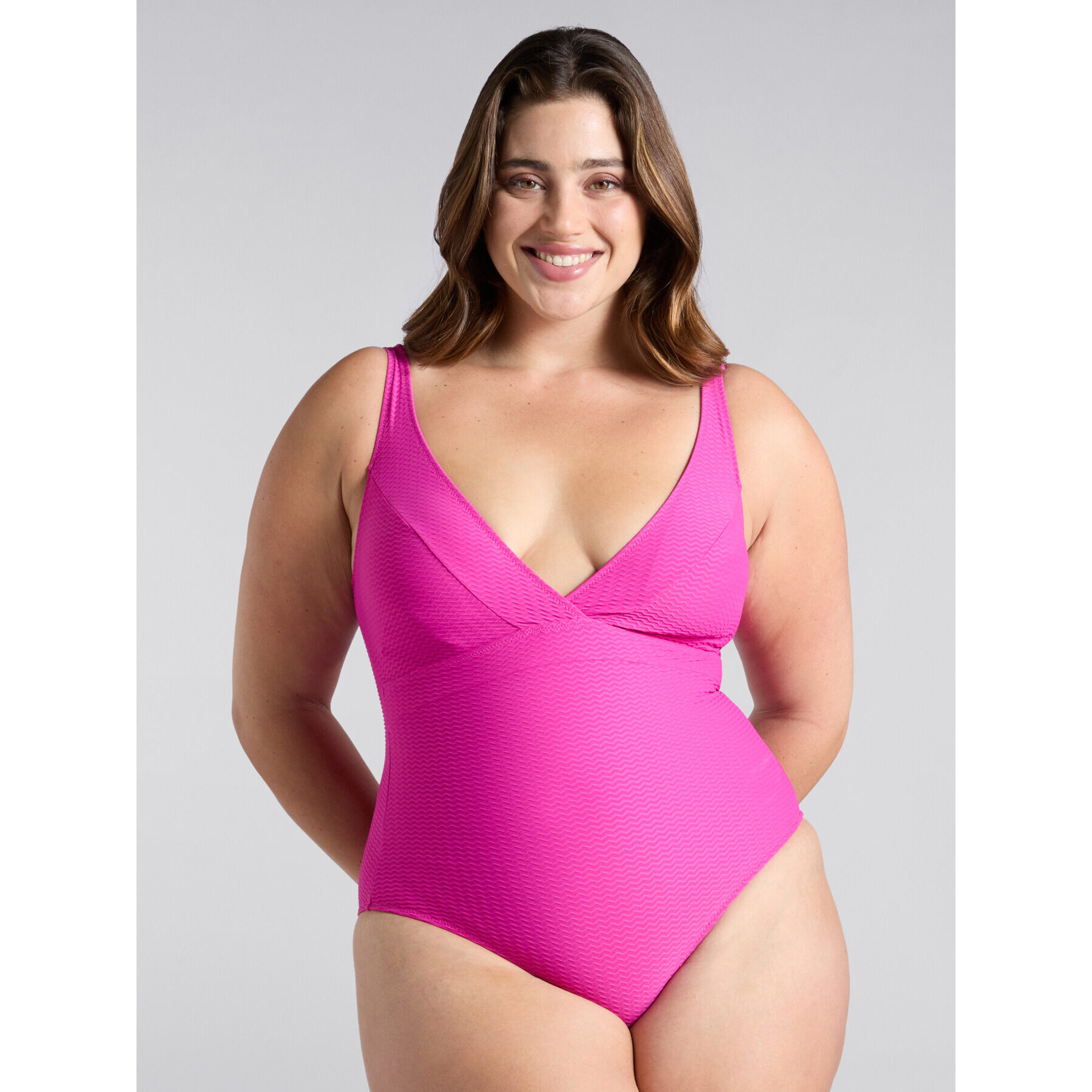 Fiorella Rubino - Bañador de una pieza con diseño de chevron y efecto 3D - Fuchsia