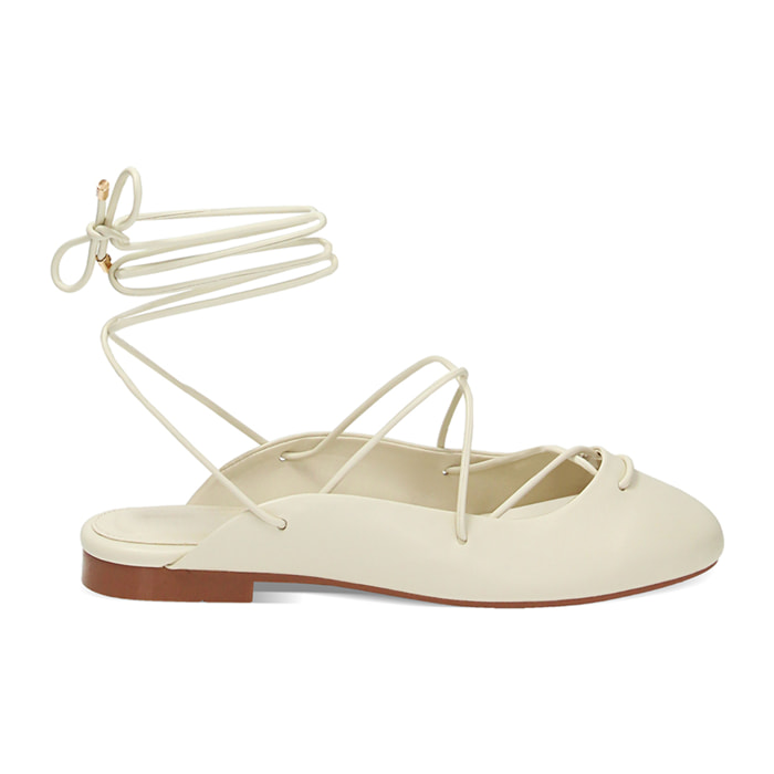 Ballerine slingback panna, lace-up