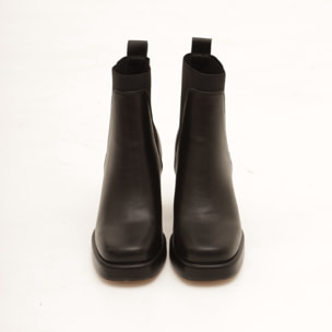 STIVALETTO ELASTICO E PLATEAU NERO