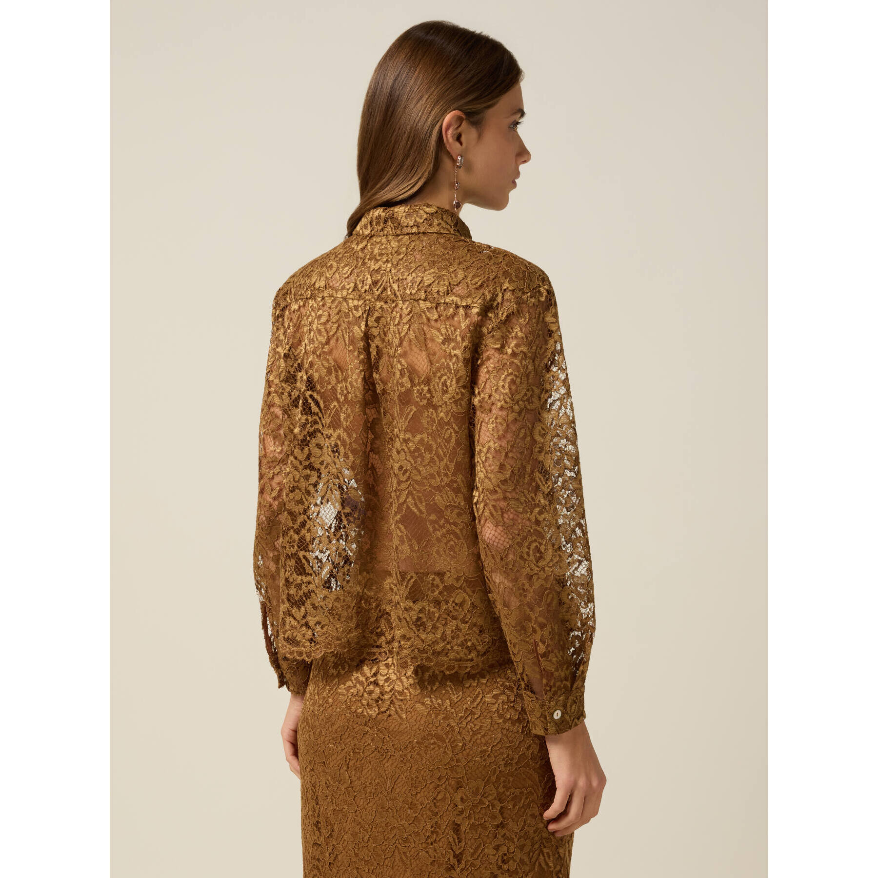 Oltre - Camisa de encaje con borde festoneado - Marrón