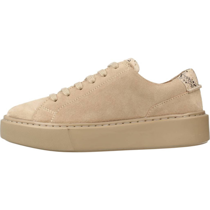 Sneakers de  Mujer de la marca CLARKS  modelo HERO LITE LACE Light Brown