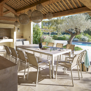 Table de jardin "Évasion" effet bois lin & argile 12 places lates en aluminium