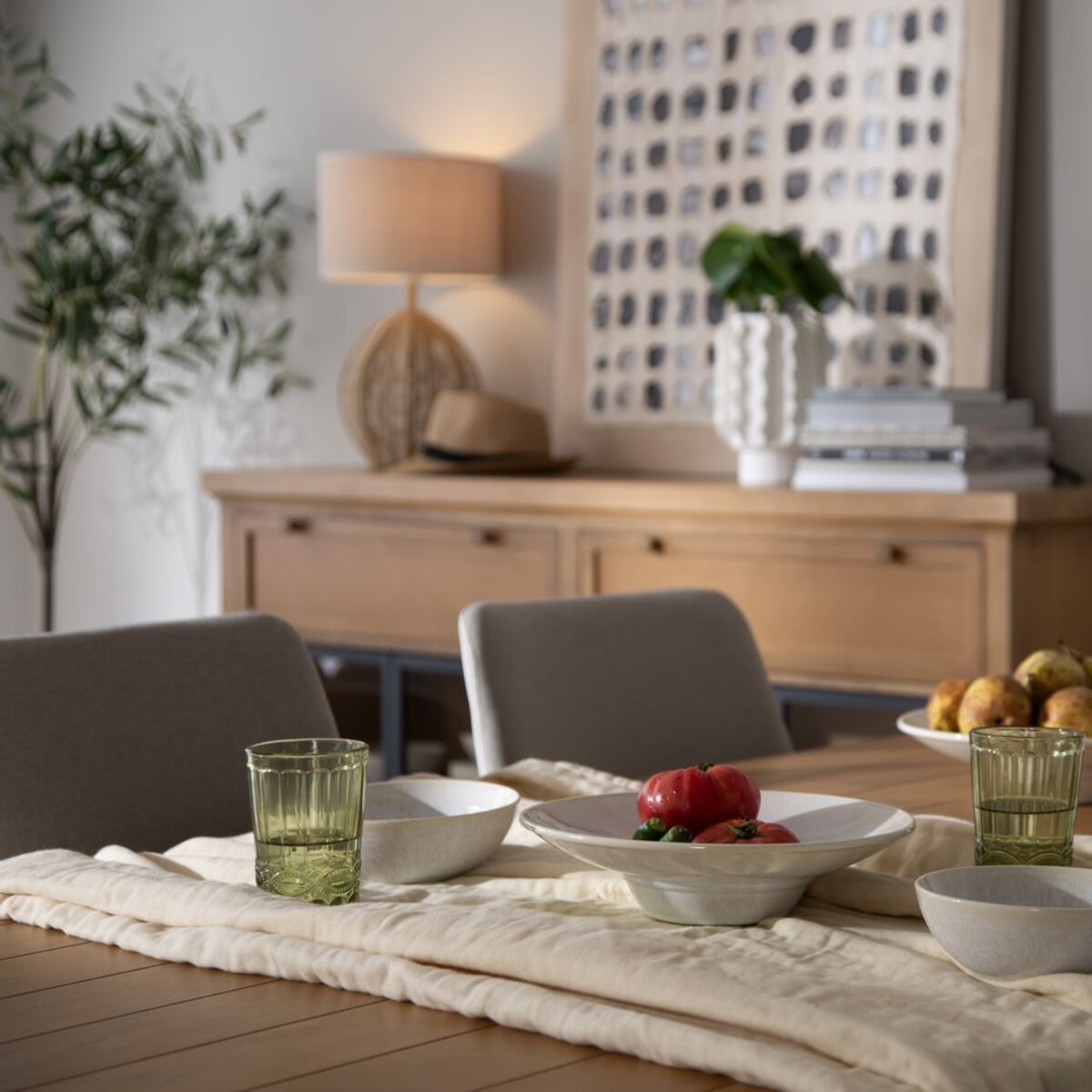 Table à manger Amaia -bois massif de manguier-couleur provence naturelle 180 x 78 x 90 cm