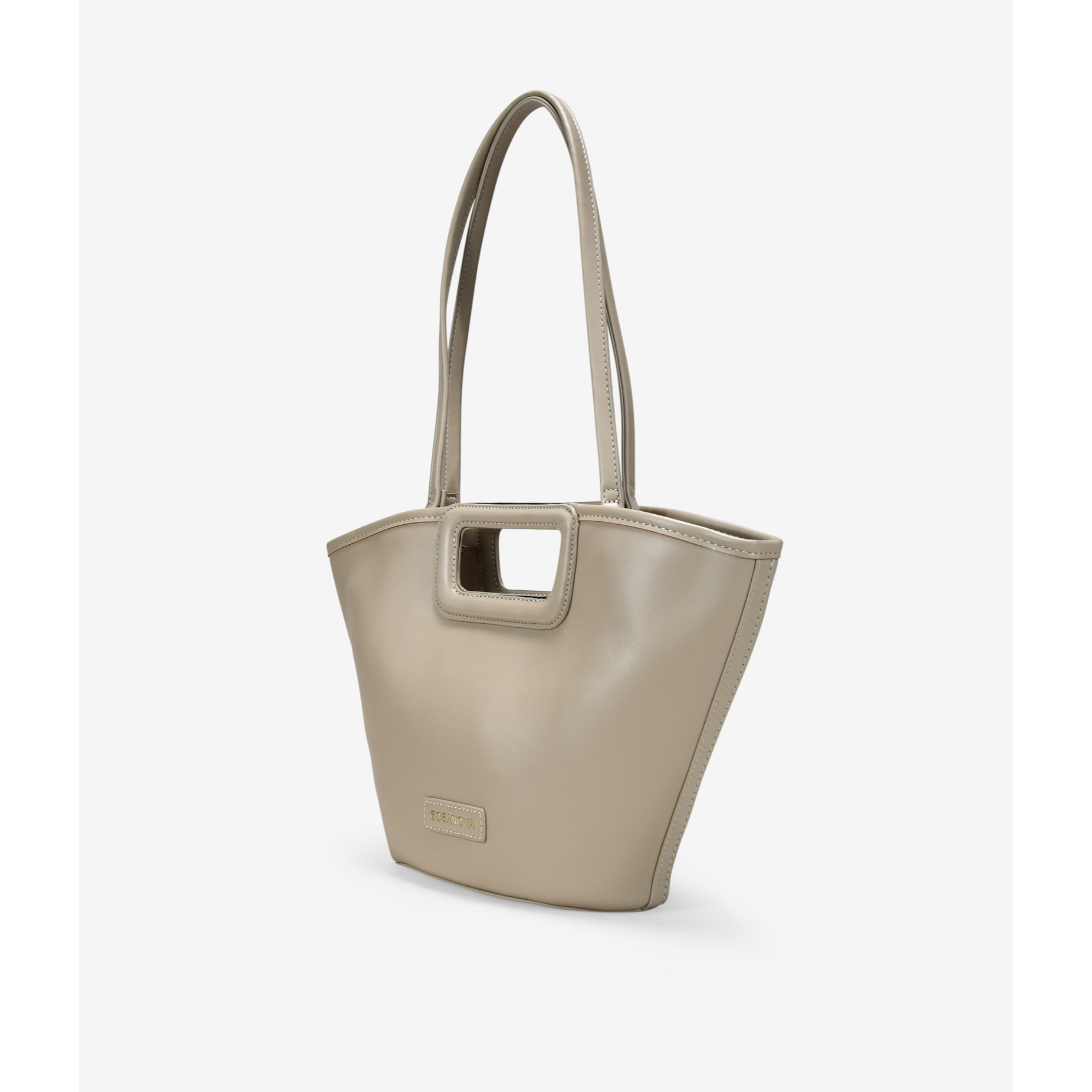 Bolso capazo beige con asas de mano