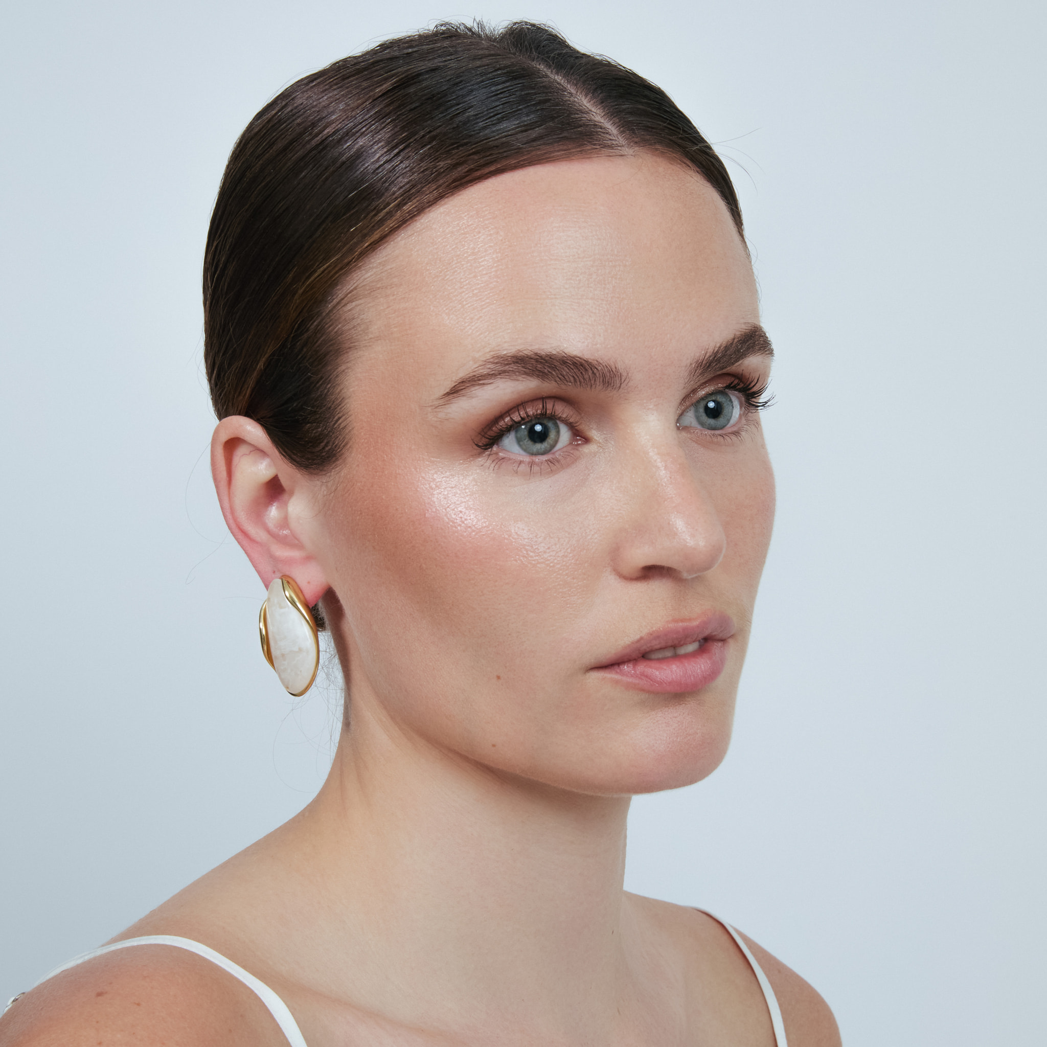 Pendientes Chisab acabado oro amarillo 18k