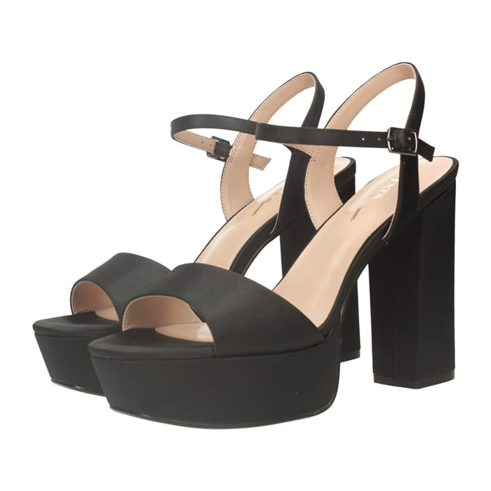 Sandali Donna Tata Italia Nero