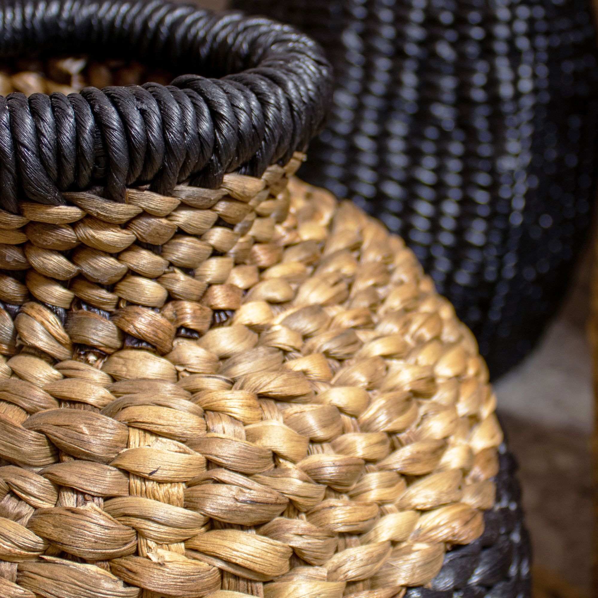 Panier en jacinthe d'eau 37cm INES