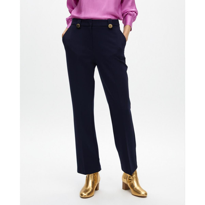 Pantaloni in maglia con bottoni