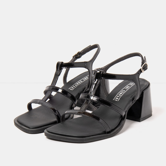 Sandalias con tacón 2011 NAPPA SHINNY BLACK / VERONA color Black