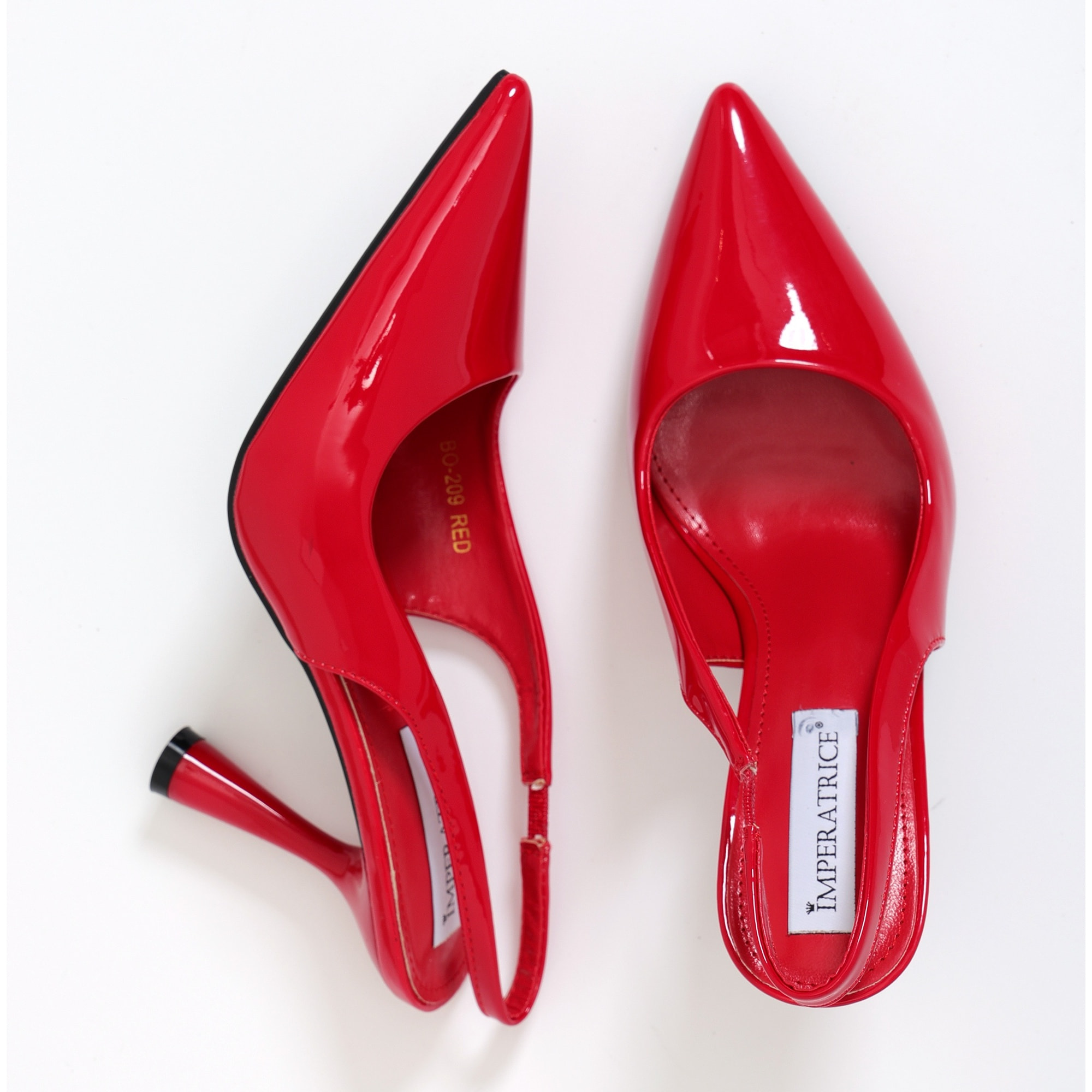 Dècolletè slingback in simil pelle verniciata con tacco a rocchetto tondo