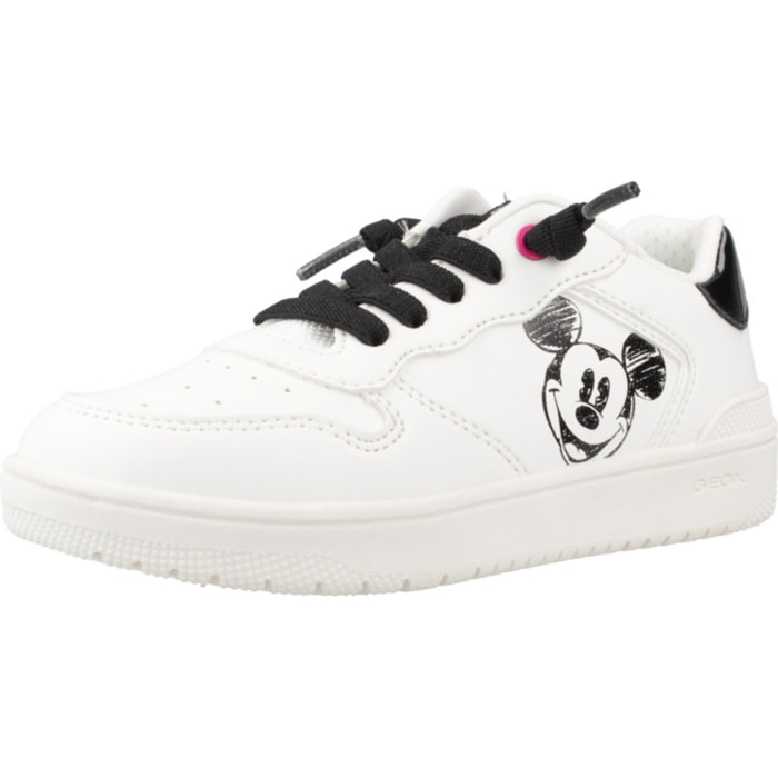 Zapatillas Niño de la marca GEOX  modelo J WASHIBA GIRL White