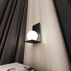 Lampada da parete FORM in acciaio nero e vetro
